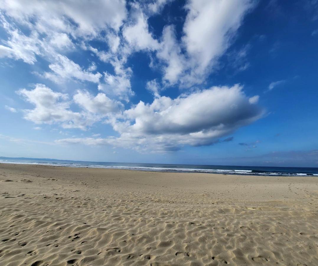 Costa Celine Beach Resort Kinablangan Εξωτερικό φωτογραφία